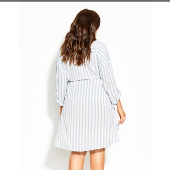 City Chic Dress - Picture 2 of 5